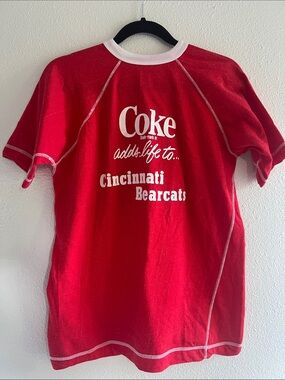 Vintage 80’s Coke Cincinnati Bearcats Red Graphic Tee